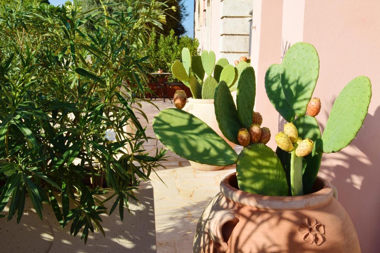Antico Casale Benali Bed and Breakfast Syracuse Buitenkant foto