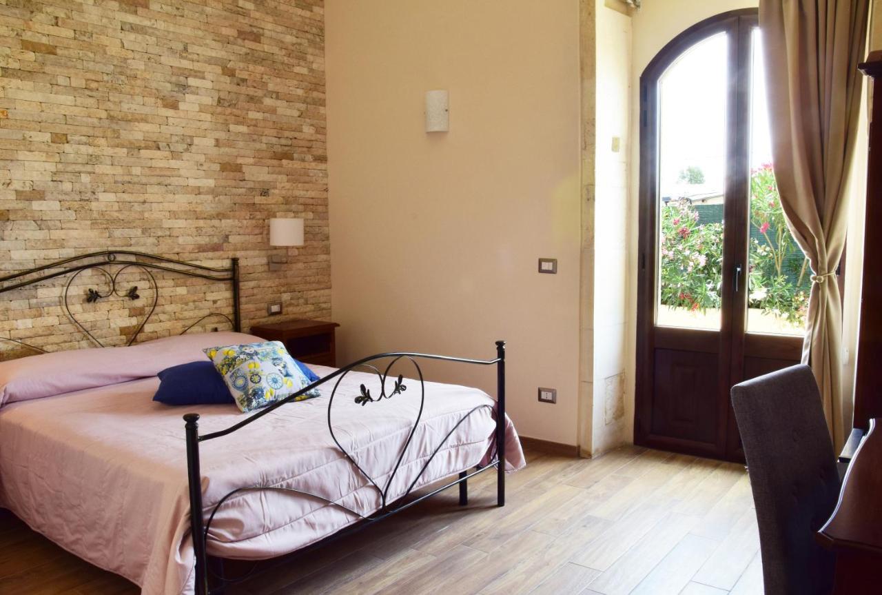 Antico Casale Benali Bed and Breakfast Syracuse Buitenkant foto