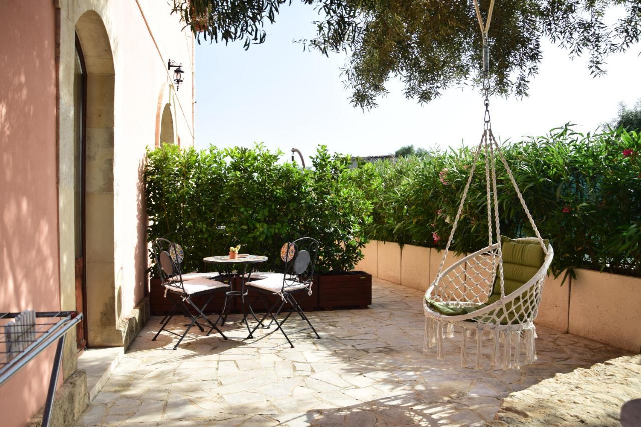 Antico Casale Benali Bed and Breakfast Syracuse Buitenkant foto